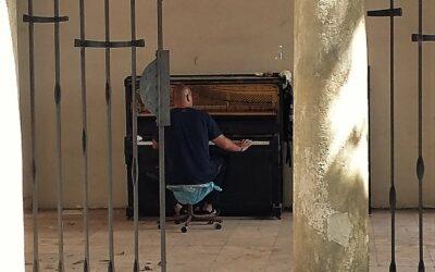 Efekt Pigmaliona kontra efekt Golema